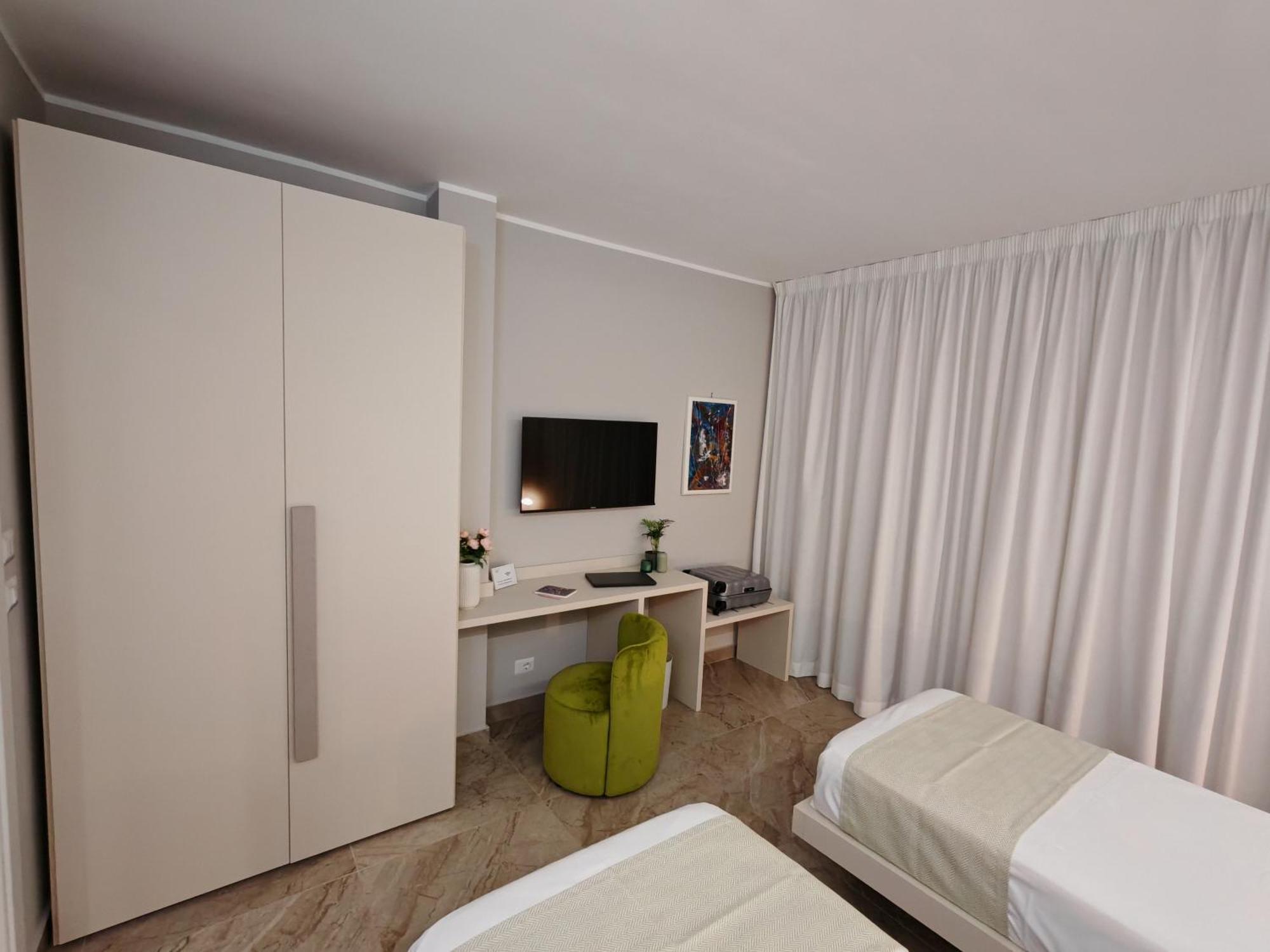 Effe4 Lovely Room Bari Eksteriør bilde